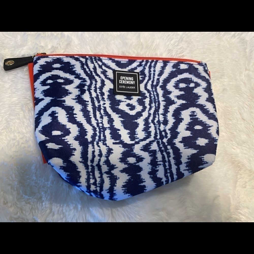NWOT Bundle of two Estee Lauder cosmetic Bags.